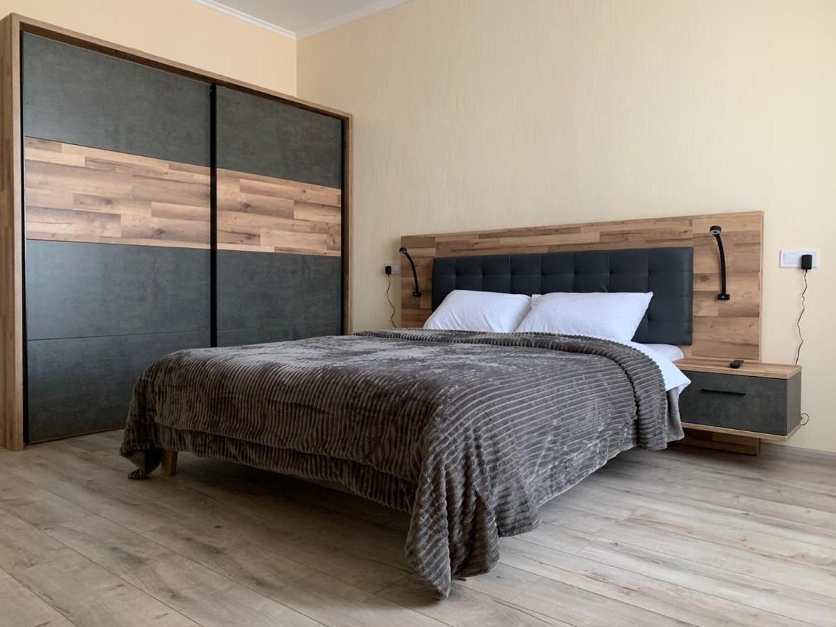 Сity Business Apart Kirovograd Dış mekan fotoğraf