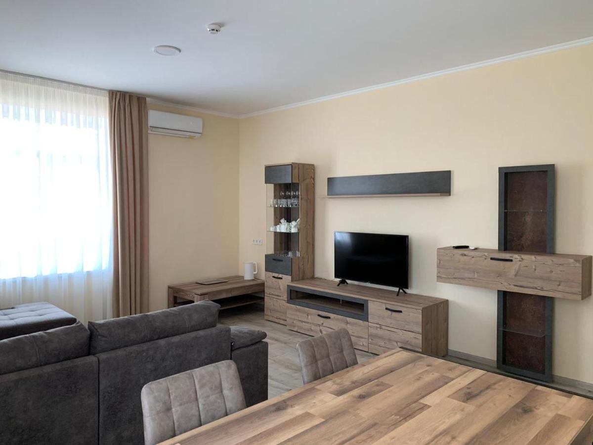 Сity Business Apart Kirovograd Dış mekan fotoğraf